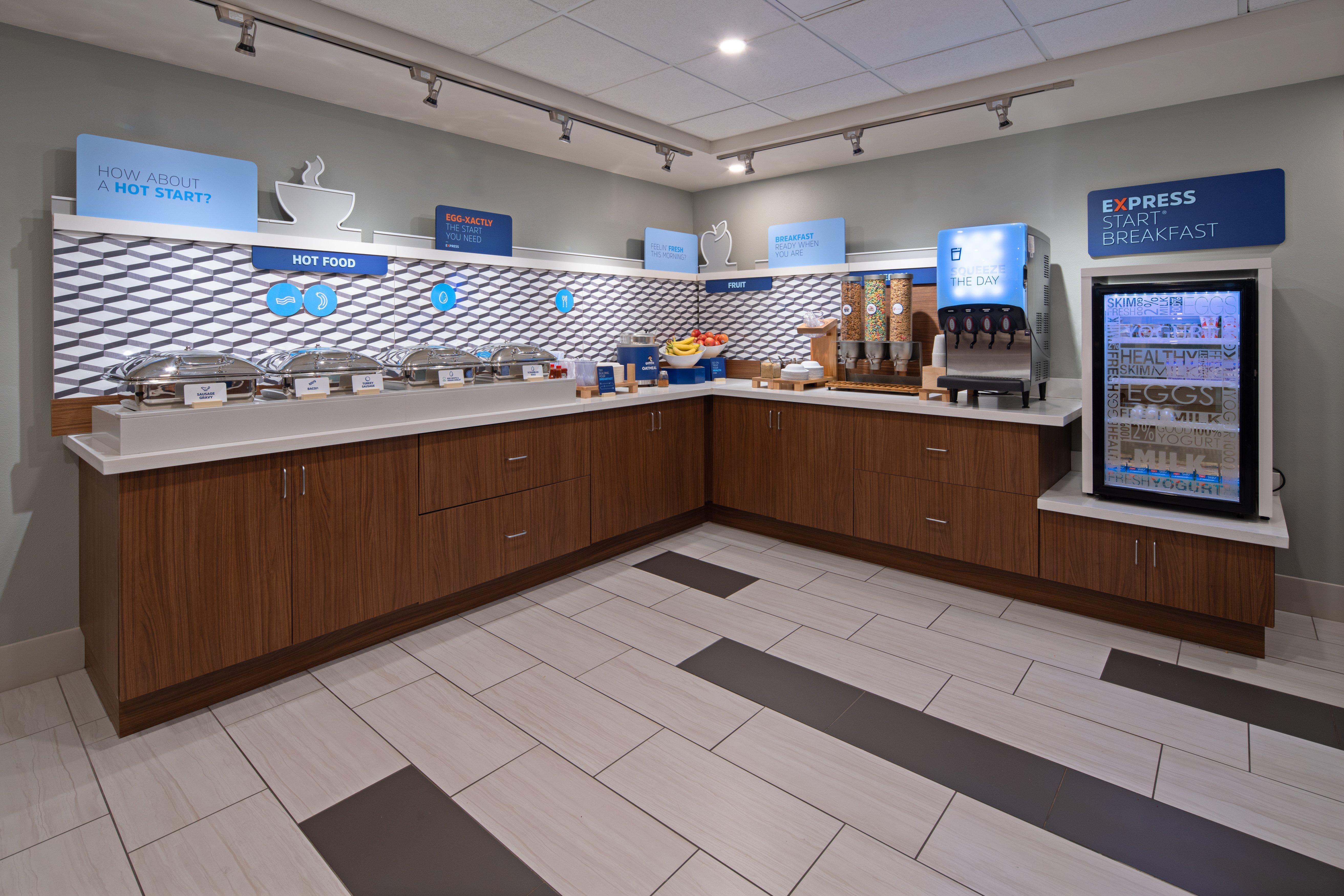 סי טק Holiday Inn Express Seattle - Sea-Tac Airport By Ihg מראה חיצוני תמונה